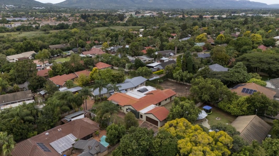 3 Bedroom Property for Sale in Ifafi North West